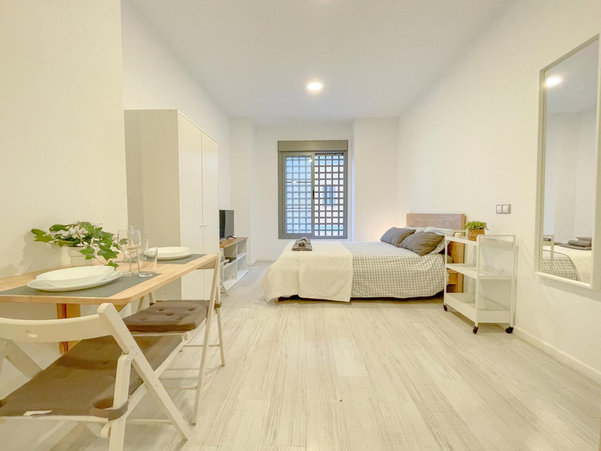 Estudio En Malaga Centro المظهر الخارجي الصورة