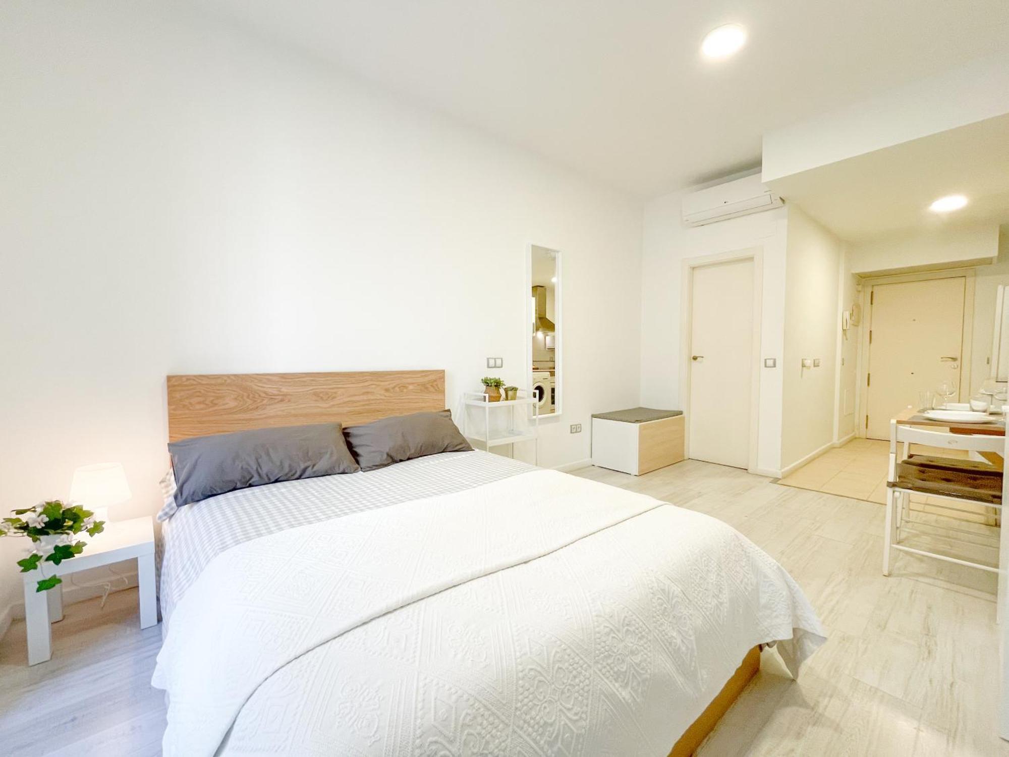 Estudio En Malaga Centro المظهر الخارجي الصورة